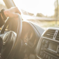 Wat is de frequentie van Radio 10 in de auto?